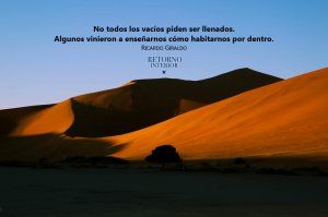 Lee más sobre el artículo Espacios Vacíos, Tiempos Llenos. Aprendiendo a Habitar la Ausencia