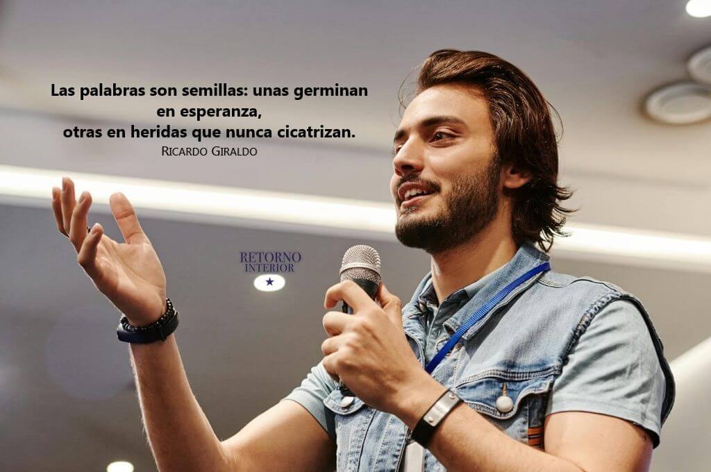 En este momento estás viendo El Valor de la Palabra: Lo que Decimos (y lo que Callamos) nos Define