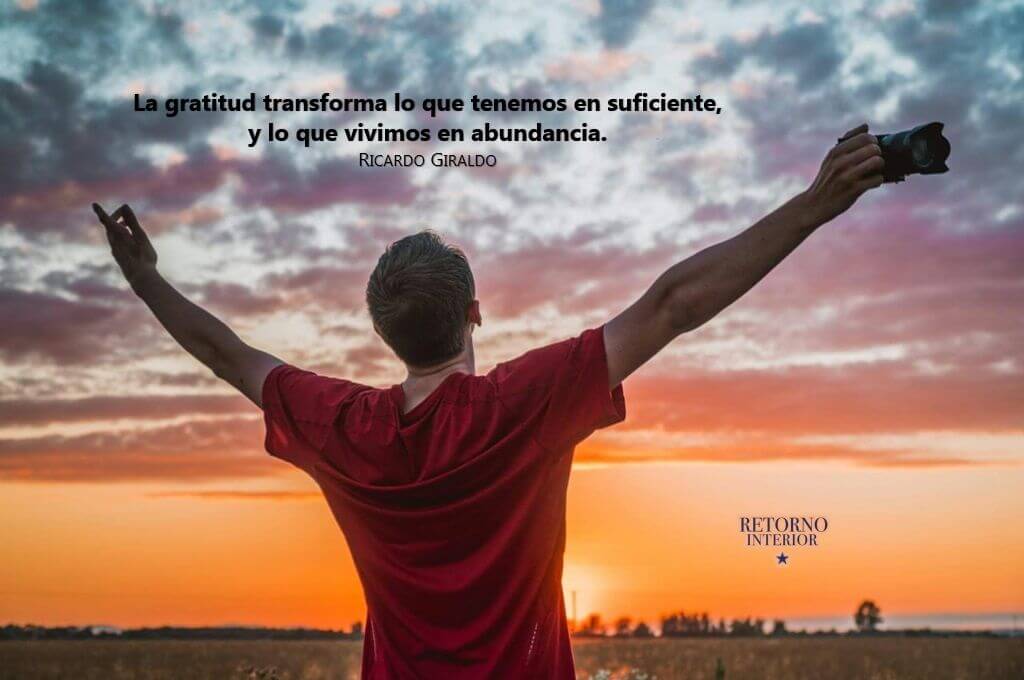 La Gratitud como Camino de Plenitud